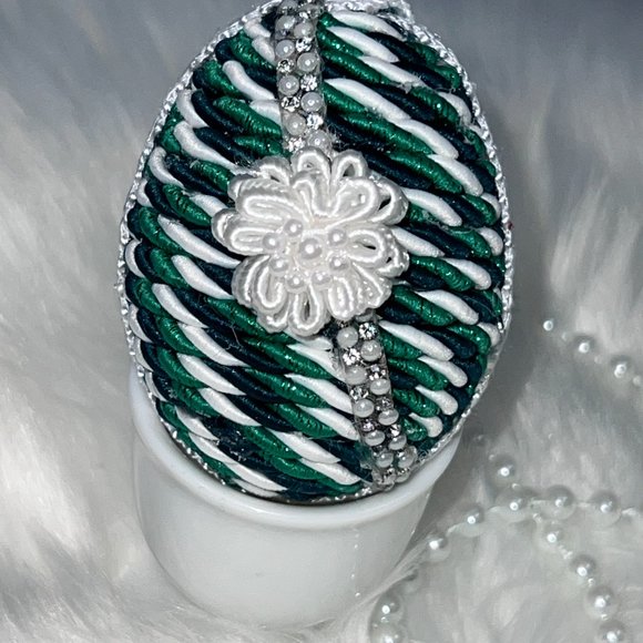 Emerald Green Easter Eggs, Custom Eggs, Farm Easter Décor, Set of 4, Religious - Picture 11 of 15